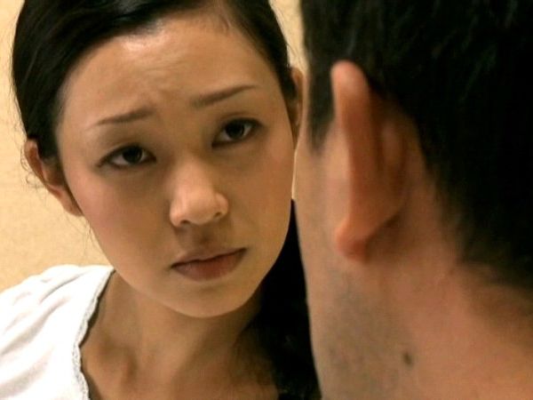 「ダメよ…あなたには妊娠中の妻がいるのよ…」だらしない下半身の義母を口説き落とす！アソコがうずき始めた熟女は…｜不倫